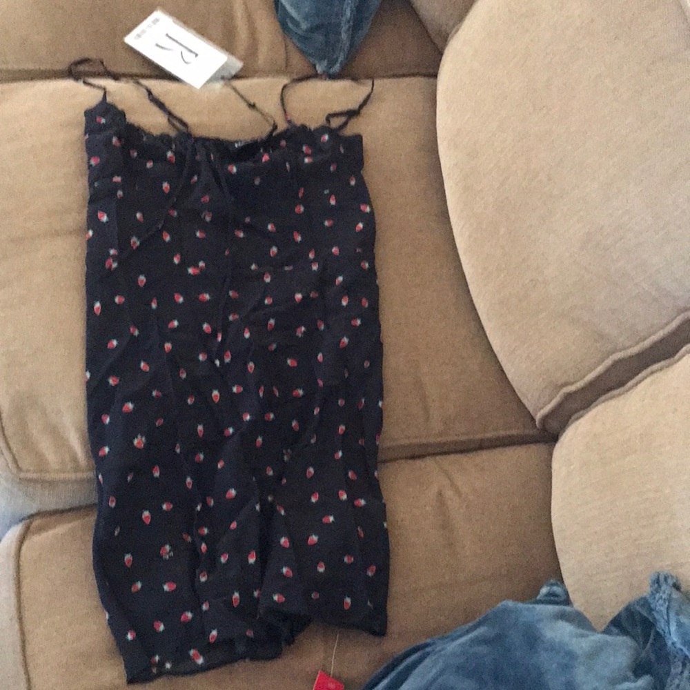 NWT Realization Par Strawberry dress